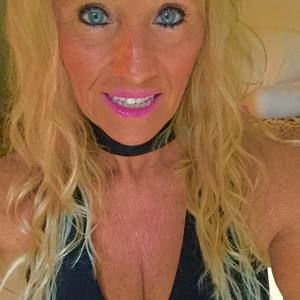 Meet your Posher, Lana